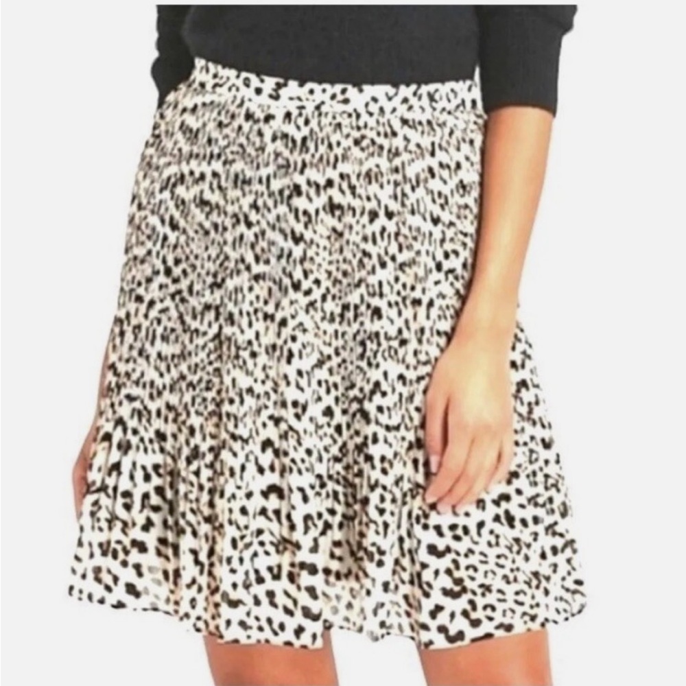 Banana Republic Leopard Print Skirt